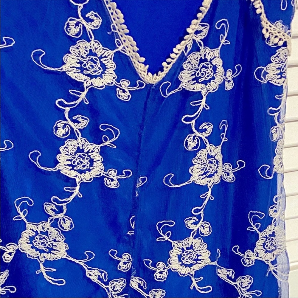 Lovers + Friends Blue & Lace Tent/Muumuu Dress - Picture 8 of 8